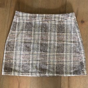 Plaid Mini Skirt!